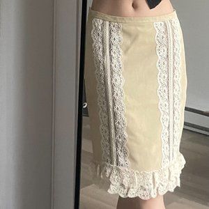 Vintage Valentino Suede Lace Lamb Leather skirt Creamy SIZE 6